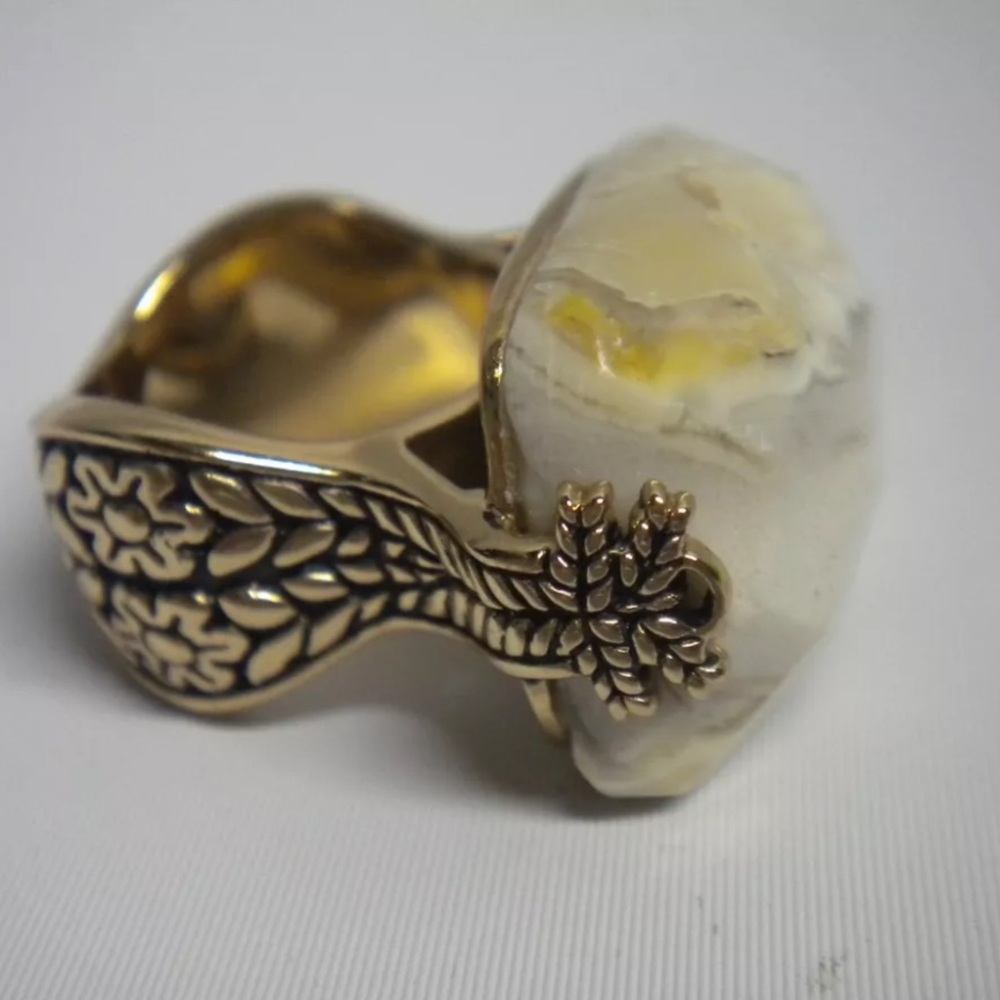 Signed Barse Gold Tone Ring Size 10 Floral Costume Statement Piece Quartz